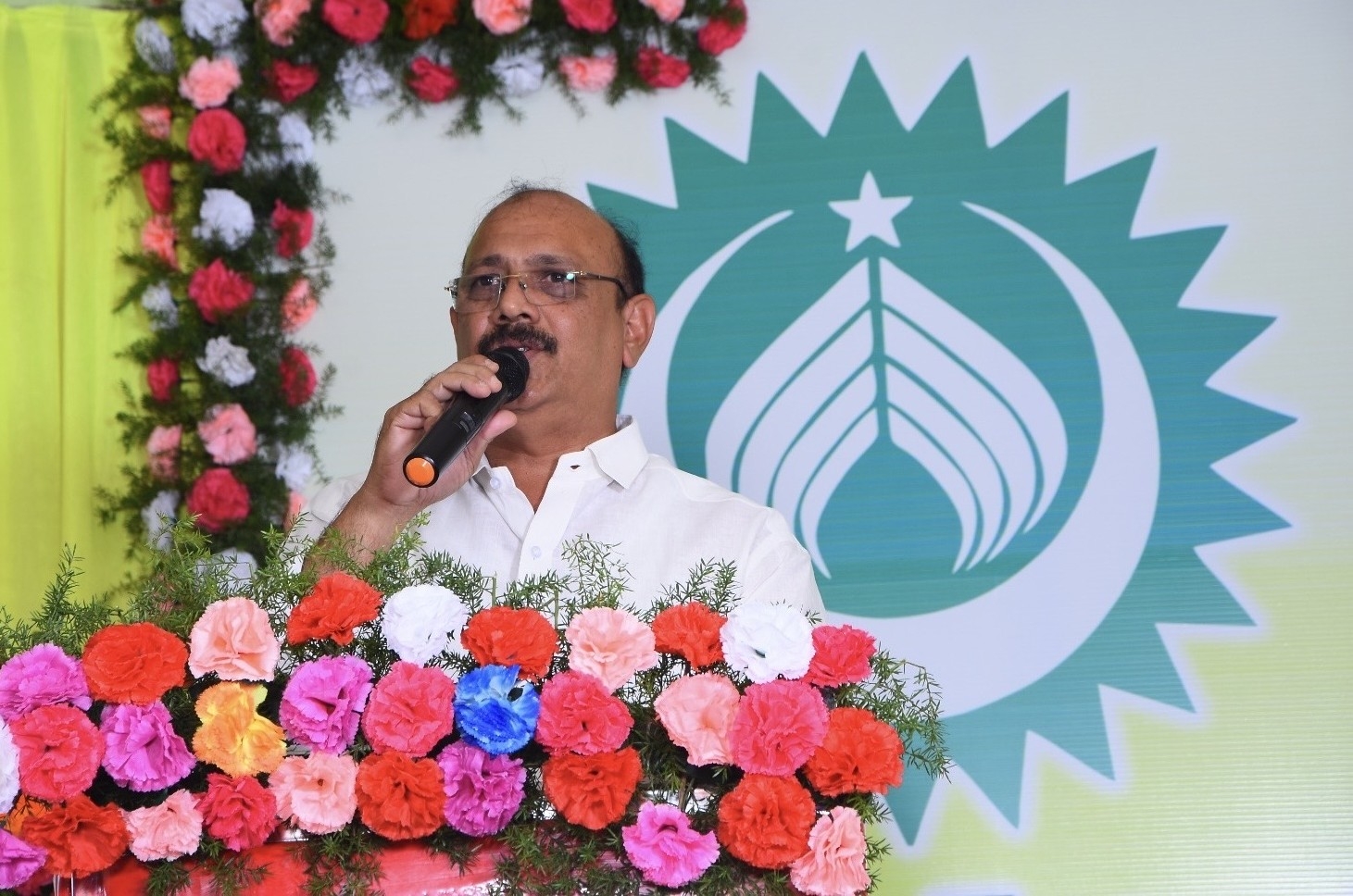 జనాబ్ షేక్ అక్రమ్